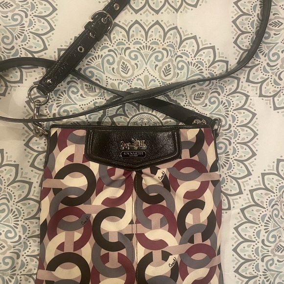 Coach Handbags - Coach Women's Geometric Crossbody Bag - Black, Purple, Cream EUC